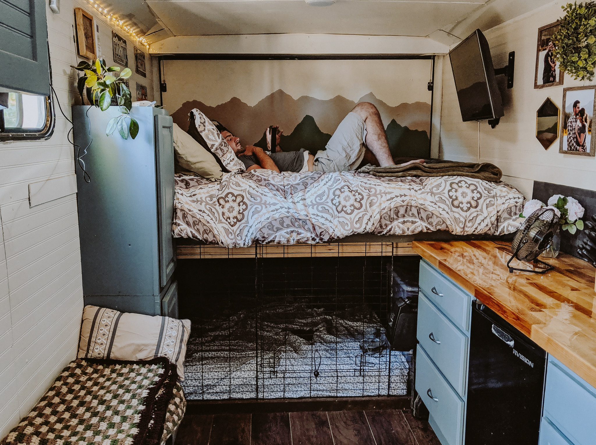 7x16-cargo-trailer-conversion-tiny-home-on-wheels-living-tiny-with-a-wolf