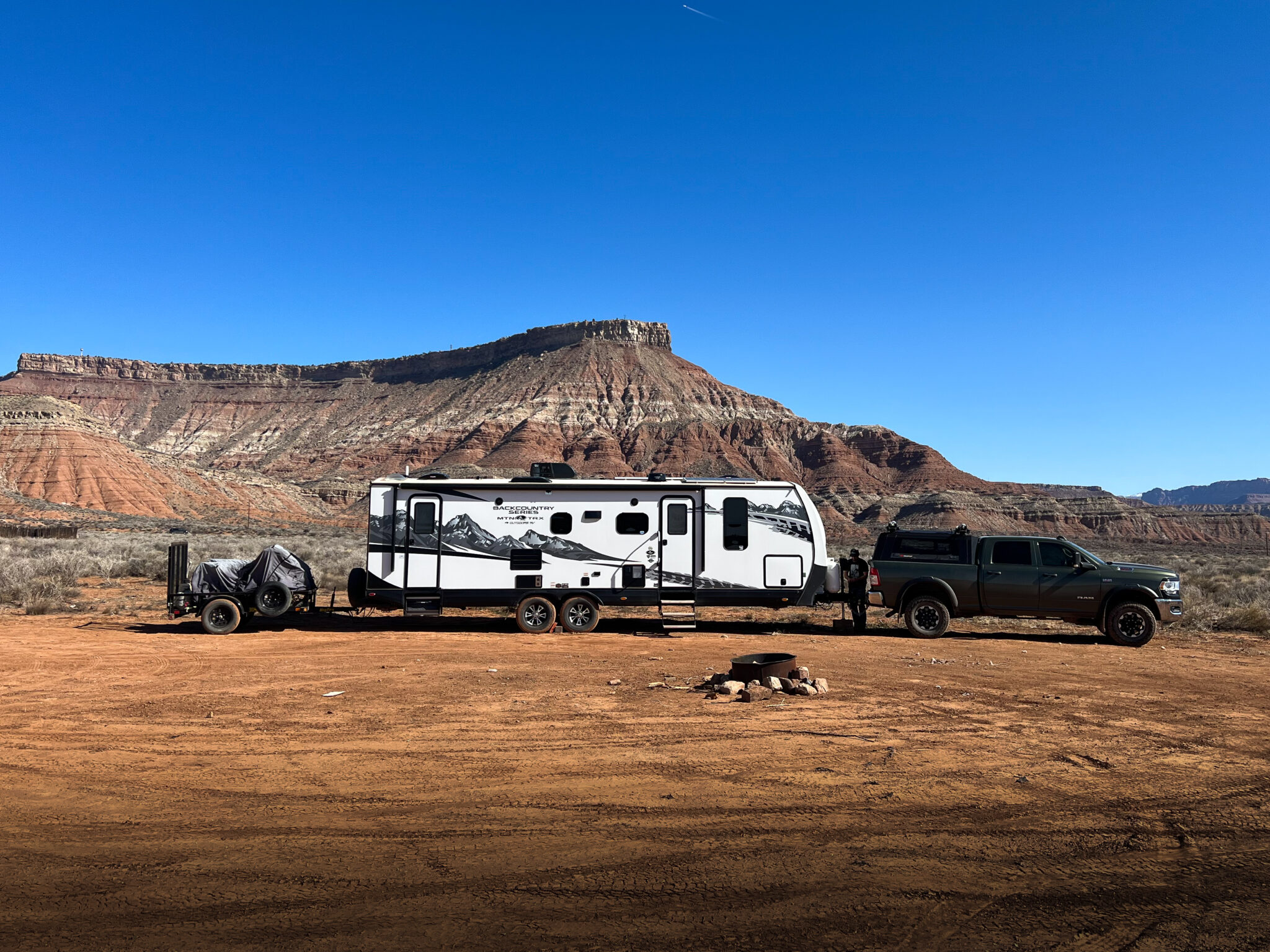 Triple Towing Your Guide To Pulling Two Trailers With One Tow Vehicle Living Tiny With A Wolf